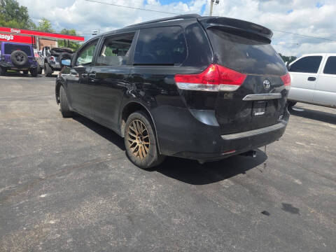 2012 Toyota Sienna Limited 7-Passenger