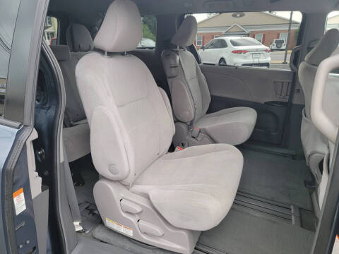 2015 Toyota Sienna