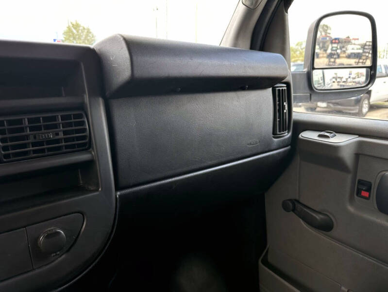 2013 Chevrolet Express 2500