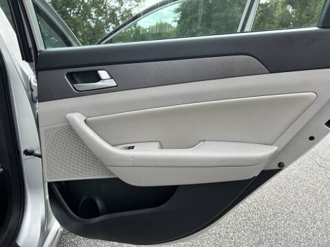 2015 Hyundai Sonata SE