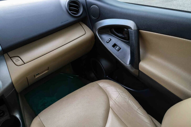 2012 Toyota RAV4 Limited