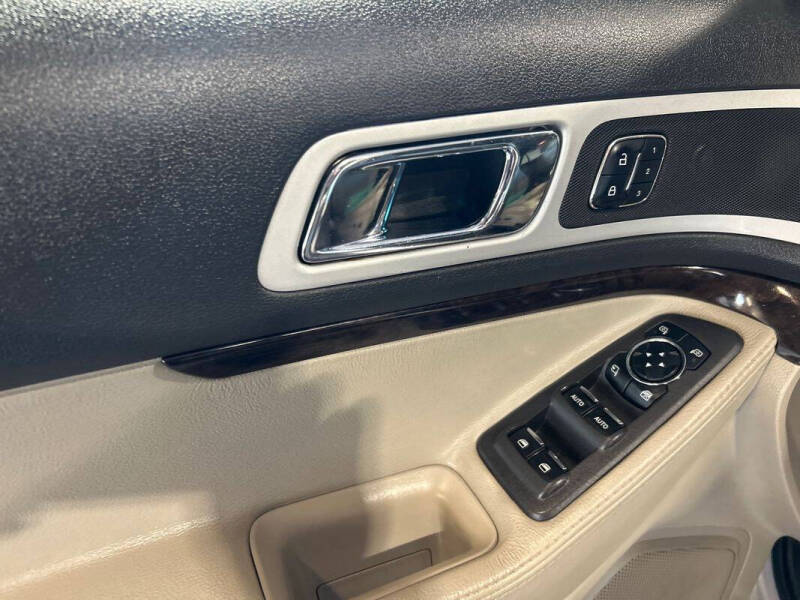 2012 Ford Explorer Limited