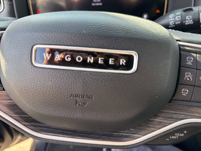 2024 Jeep Wagoneer L Series II