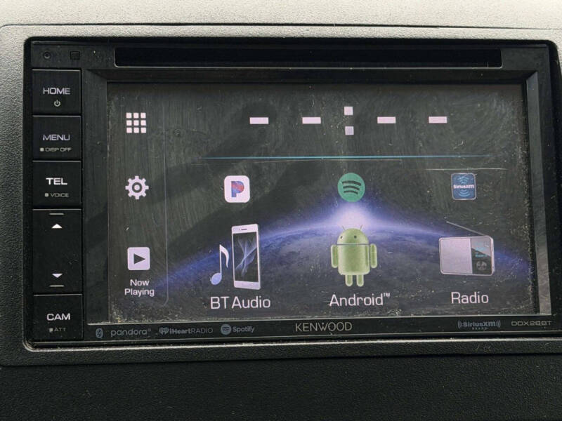 2005 Toyota Sienna XLE 7 Passenger