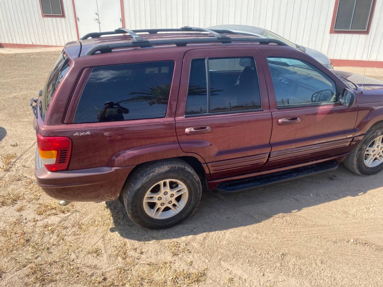 1999 Jeep Grand Cherokee for sale at GLOBAL VEHICLE EXCHANGE LLC in Somerton, AZ