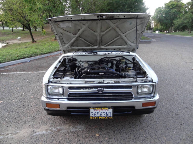 1994 Toyota Pickup DX