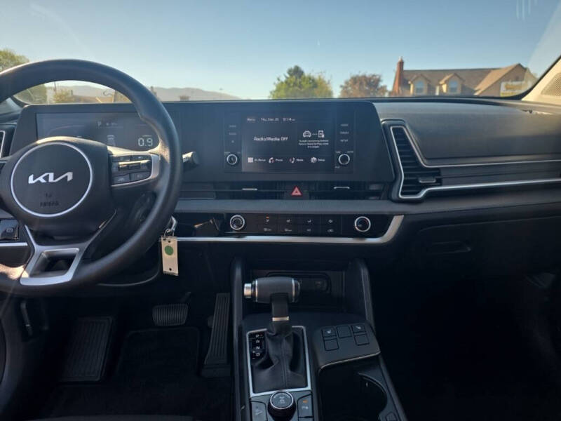 2023 Kia Sportage LX