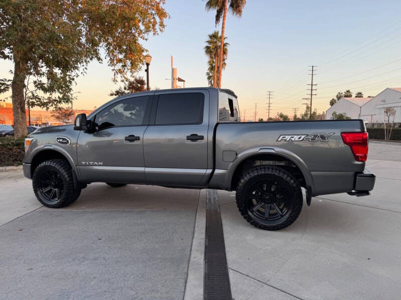 2017 Nissan Titan PRO-4X