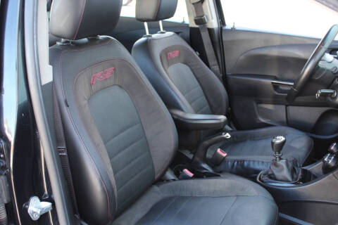 2013 Chevrolet Sonic RS Manual