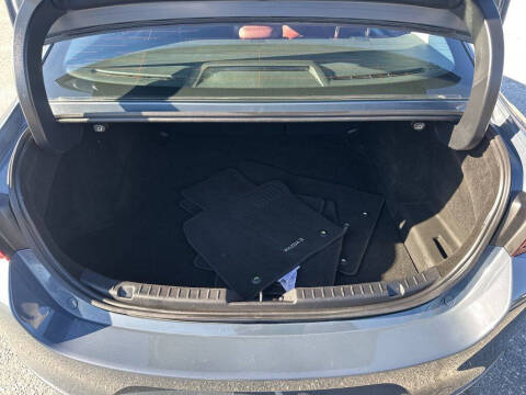 2025 Mazda Mazda3 Sedan 2.5 S Carbon Edition