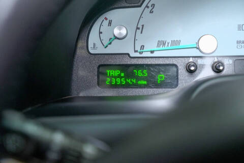 2002 Ford Thunderbird Deluxe