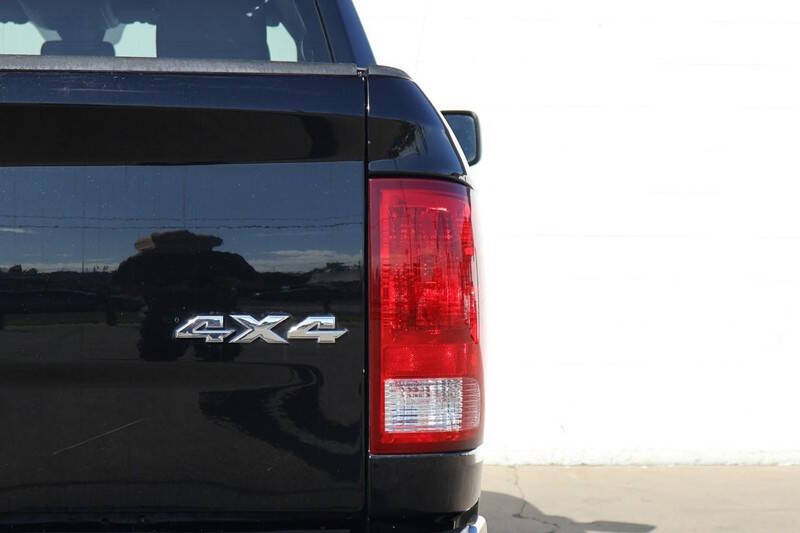 2024 RAM 1500 Classic