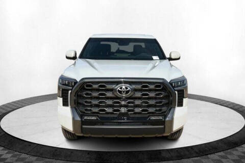 2025 Toyota Tundra Platinum HV