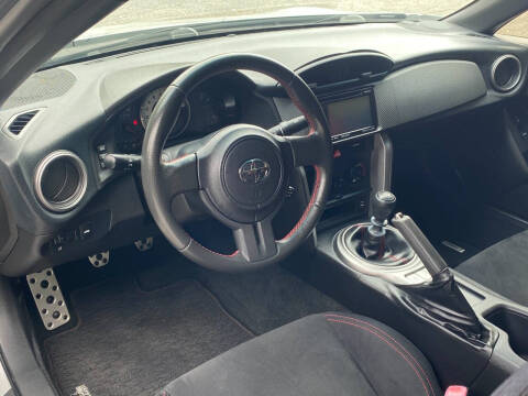 2013 Scion FR-S