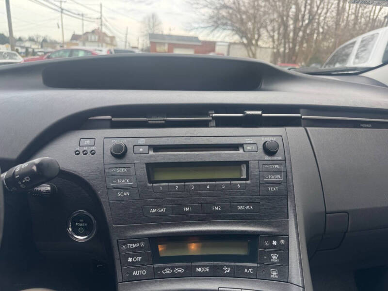 2010 Toyota Prius II