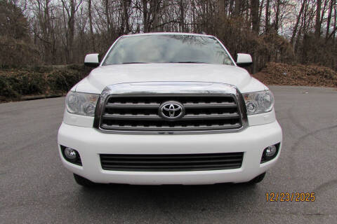 2013 Toyota Sequoia SR5