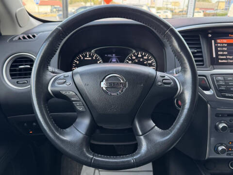 2017 Nissan Pathfinder