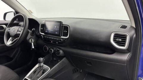 2021 Hyundai Venue SE