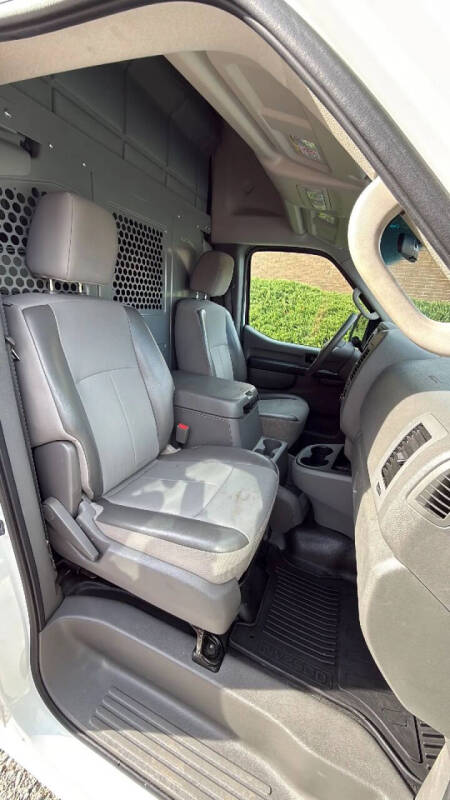 2014 Nissan NV