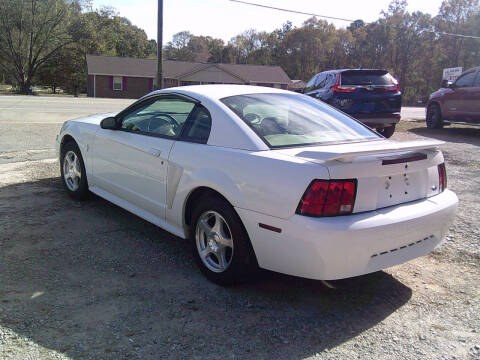 2003 Ford Mustang