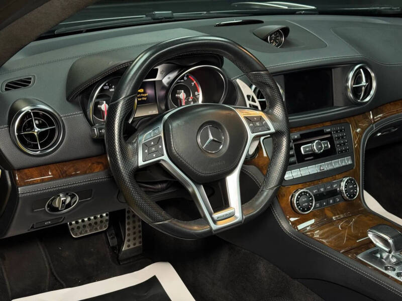 2013 Mercedes-Benz SL-Class SL 63 AMG
