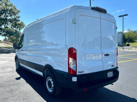 2024 Ford Transit 250