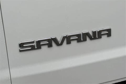 2023 GMC Savana 2500