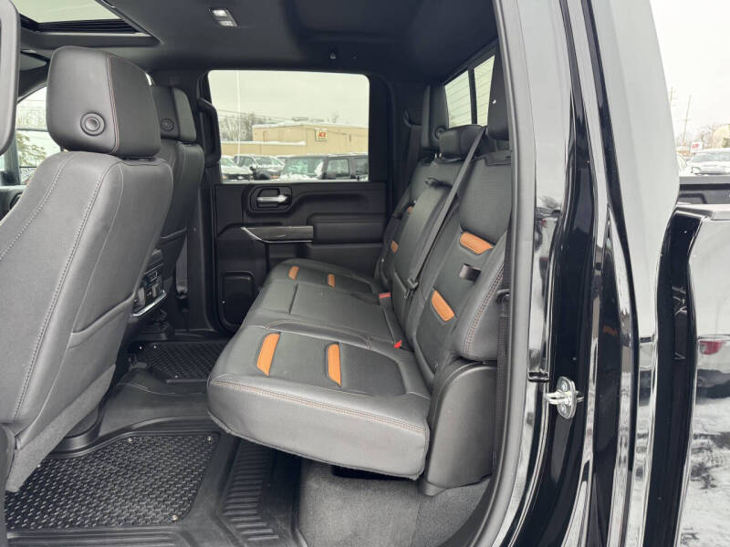 2023 GMC Sierra 2500HD AT4