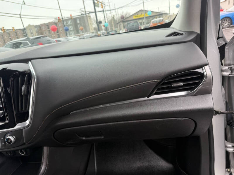 2018 Chevrolet Traverse LS