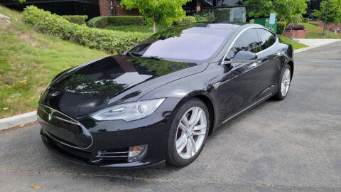 2015 Tesla Model S 70