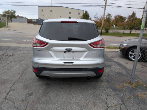 2016 Ford Escape SE
