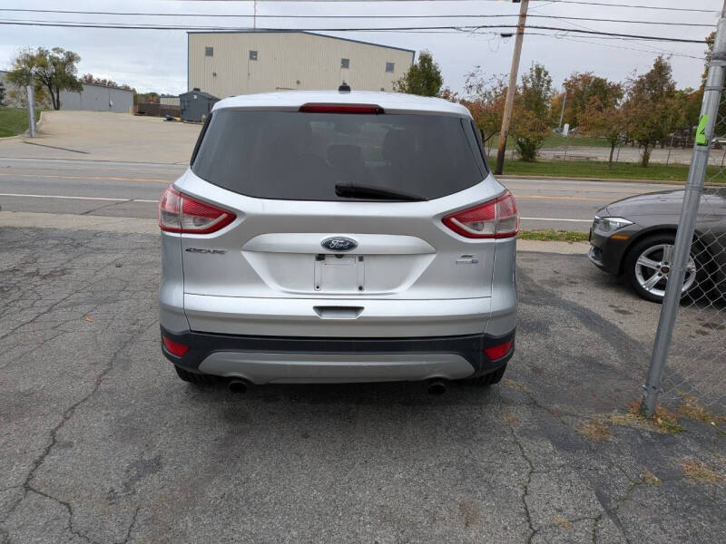 2016 Ford Escape SE