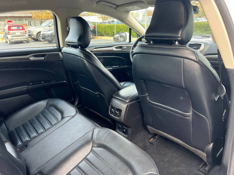 2018 Ford Fusion Hybrid SE