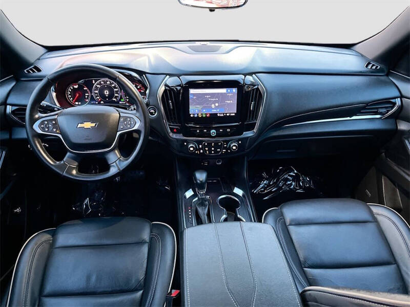 2023 Chevrolet Traverse Premier