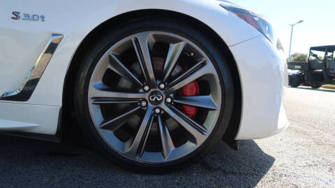 2020 Infiniti Q60 Red Sport 400