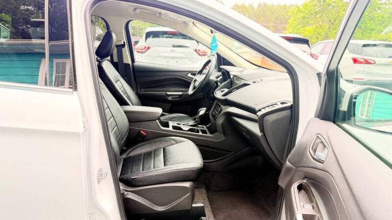 2019 Ford Escape SE