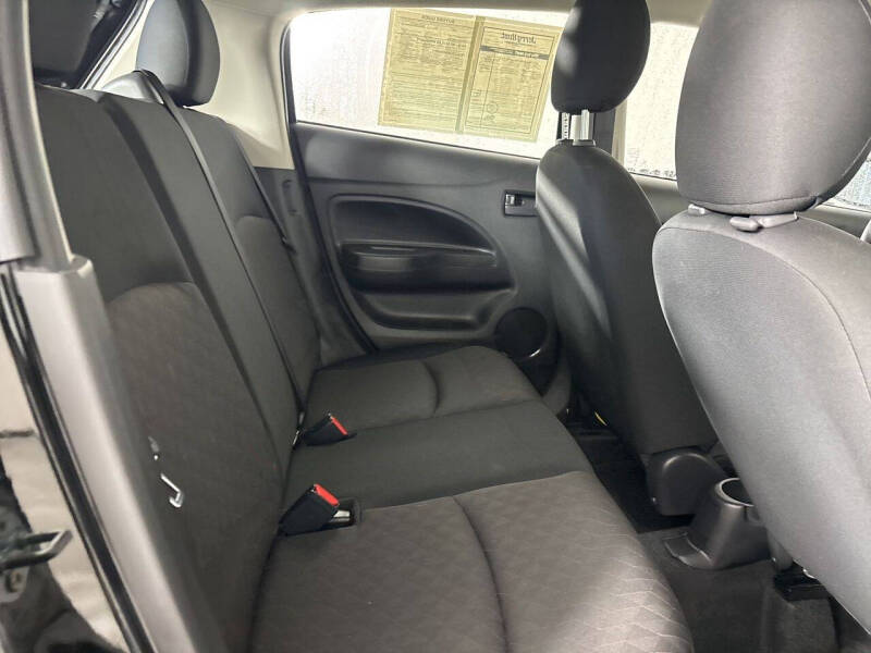 2024 Mitsubishi Mirage ES