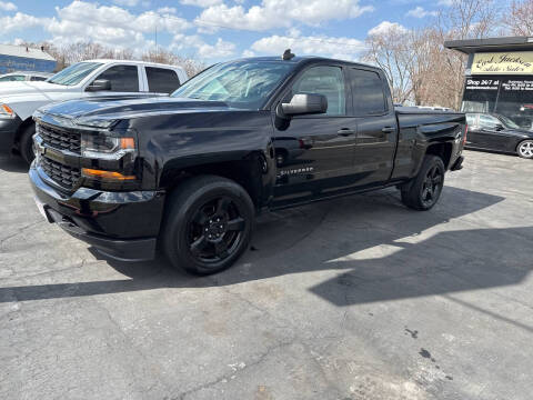 2016 Chevrolet Silverado 1500 for sale at East Jackson Auto in Muncie IN