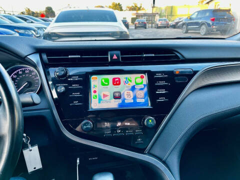 2019 Toyota Camry SE