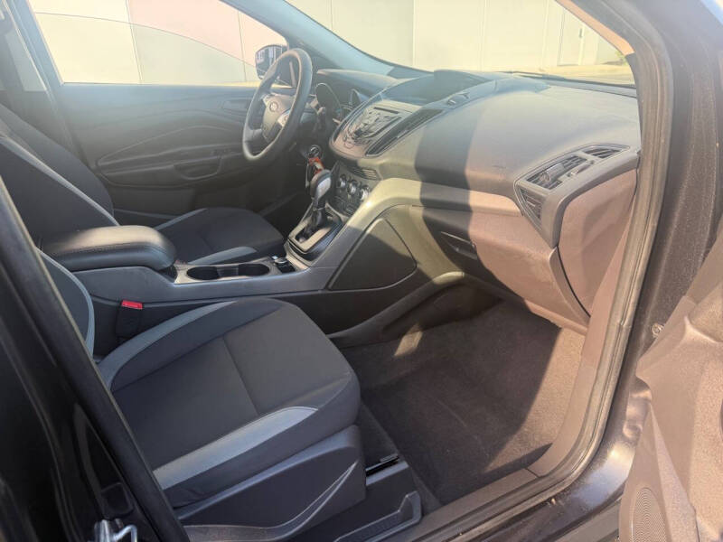 2014 Ford Escape S