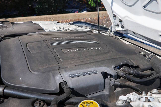 2017 Jaguar F-TYPE Premium