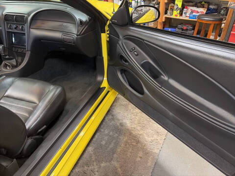 2001 Ford Mustang GT