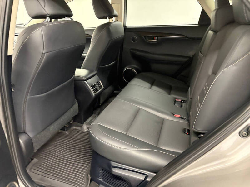 2017 Lexus NX 200t