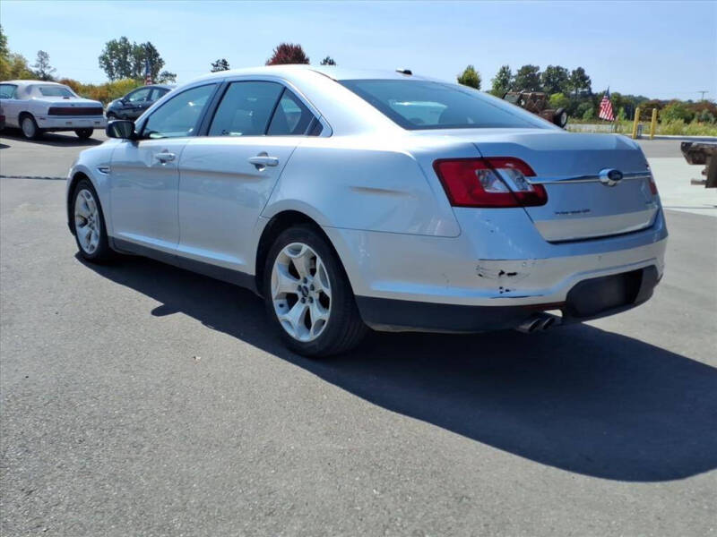 2010 Ford Taurus SEL