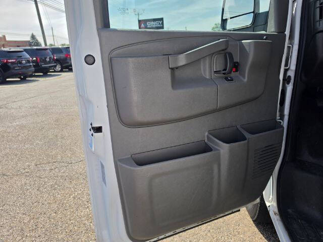 2021 Chevrolet Express 2500