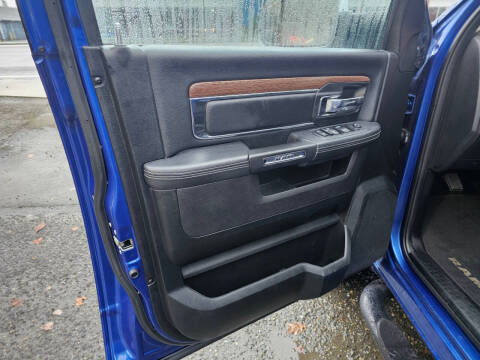 2018 RAM 1500 Laramie