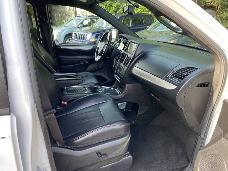 2017 Dodge Grand Caravan GT