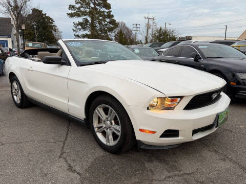 2010 Ford Mustang V6