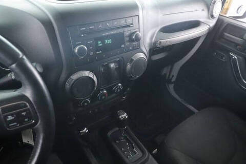 2016 Jeep Wrangler Willys Wheeler