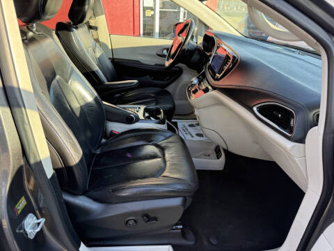 2021 Chrysler Pacifica Hybrid Touring L